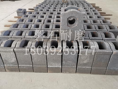 怎樣去應對耐磨錘頭鑄造的缺陷？