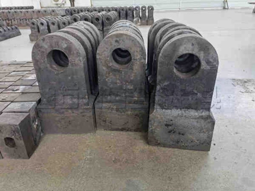 破碎機(jī)錘頭廠家為什么要讓寄送錘頭樣品？有什么好處？